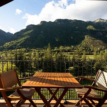 Inmocyma Abetal Grandes Vistas, Con Piscina-Linsoles- Benasque Apartment Exterior photo