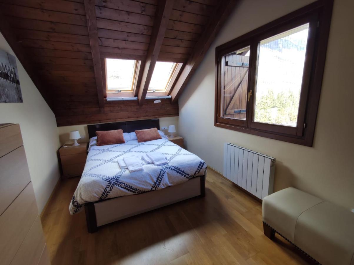 Inmocyma Abetal Grandes Vistas, Con Piscina-linsoles- Appartement Benasque